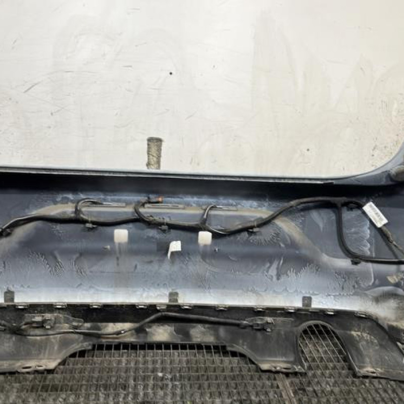 Pare choc arriere RENAULT CLIO 5 Photo n°5