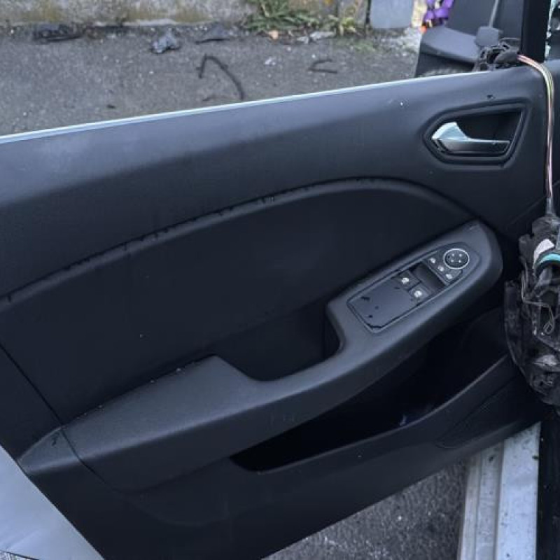 Ecran GPS RENAULT CLIO 5 Photo n°11