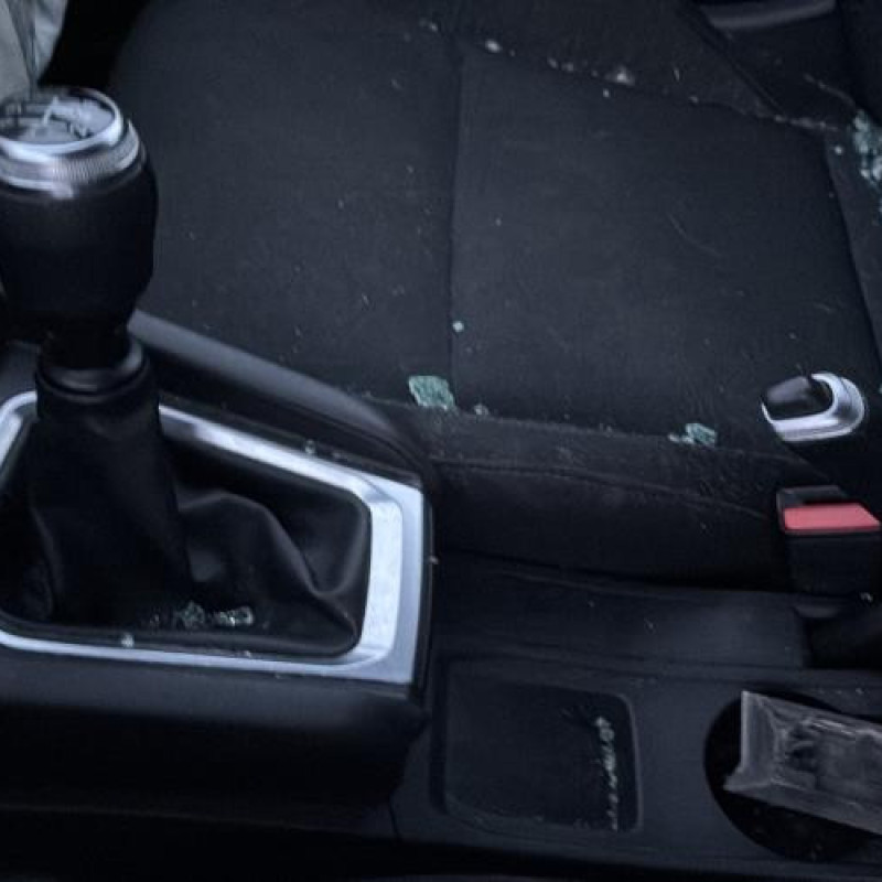 Serrure avant droit RENAULT CLIO 5 Photo n°17