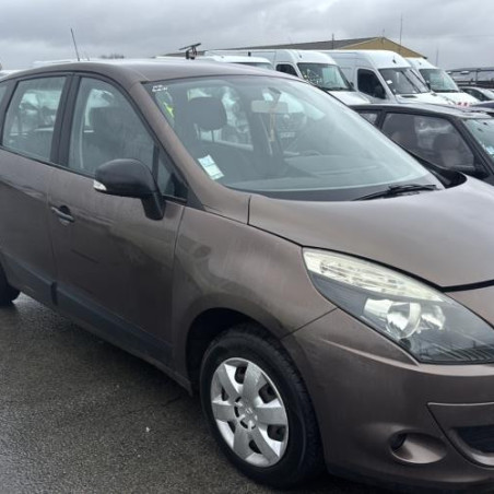 Traverse inferieure RENAULT SCENIC 3