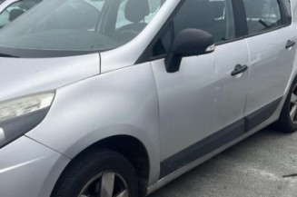 Boitier air bag RENAULT SCENIC 3