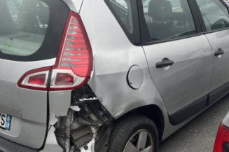 Traverse inferieure RENAULT SCENIC 3