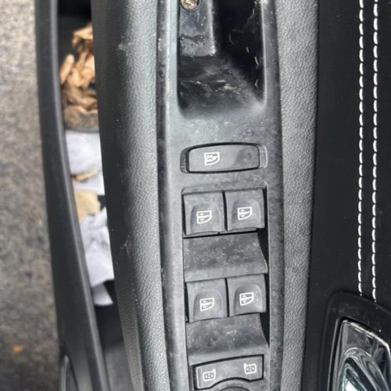 Bloc electrique de frein a main RENAULT SCENIC 3 Photo n°10