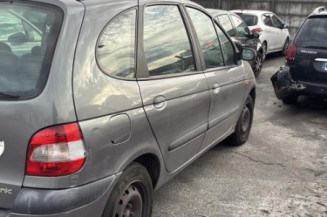 Bras essuie glace arriere RENAULT SCENIC 1