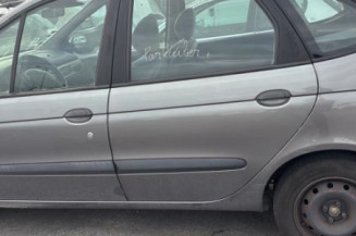 Bras essuie glace arriere RENAULT SCENIC 1