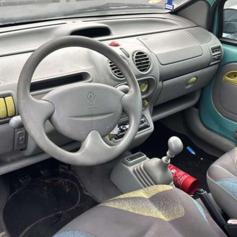 Feu arriere stop central RENAULT TWINGO 1 Photo n°13