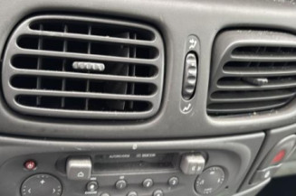 Bras essuie glace arriere RENAULT SCENIC 1