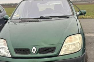 Feu arriere stop central RENAULT SCENIC 1