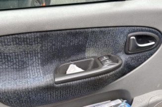 Bras essuie glace arriere RENAULT SCENIC 1