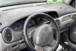 Bras essuie glace arriere RENAULT SCENIC 1