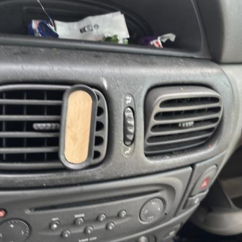 Custode arriere droit RENAULT SCENIC 1 Photo n°17