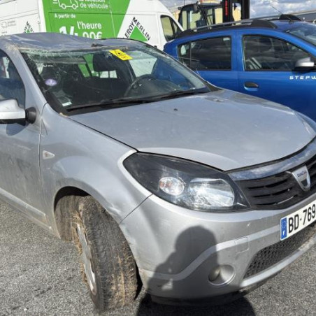 Bras essuie glace arriere DACIA SANDERO 1