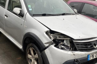 Bras essuie glace arriere DACIA SANDERO 1