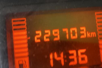 Bras essuie glace arriere DACIA SANDERO 1