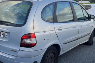 Bras essuie glace arriere RENAULT SCENIC 1