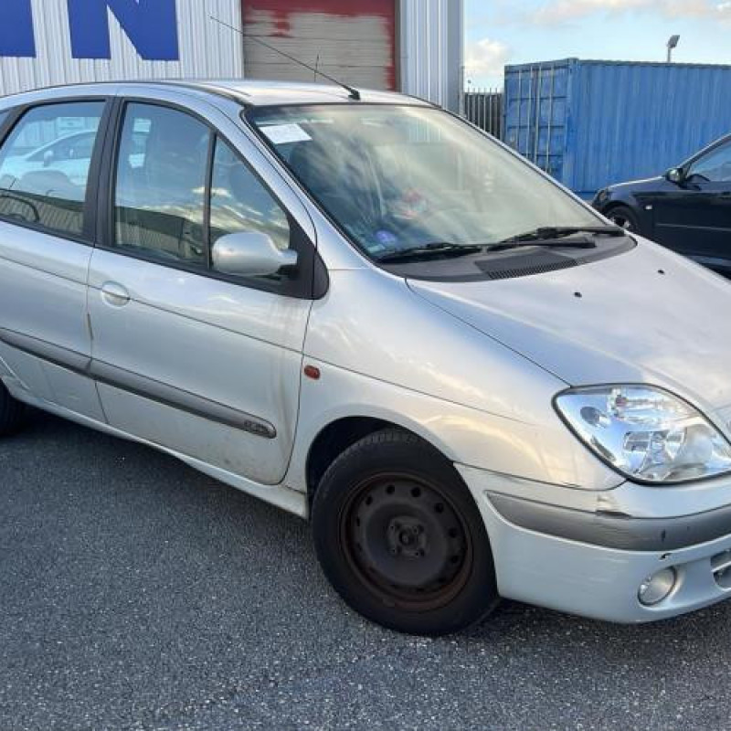 Bras essuie glace arriere RENAULT SCENIC 1 Photo n°10