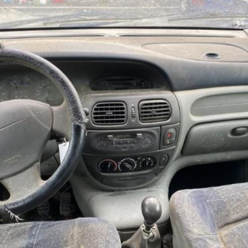 Custode arriere droit RENAULT SCENIC 1 Photo n°16