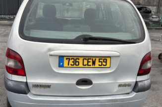 Custode arriere droit RENAULT SCENIC 1