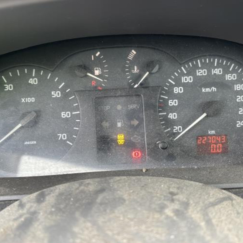 Custode arriere gauche RENAULT SCENIC 1 Photo n°20