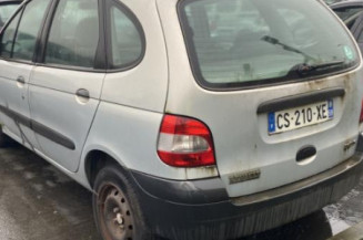 Custode arriere droit RENAULT SCENIC 1