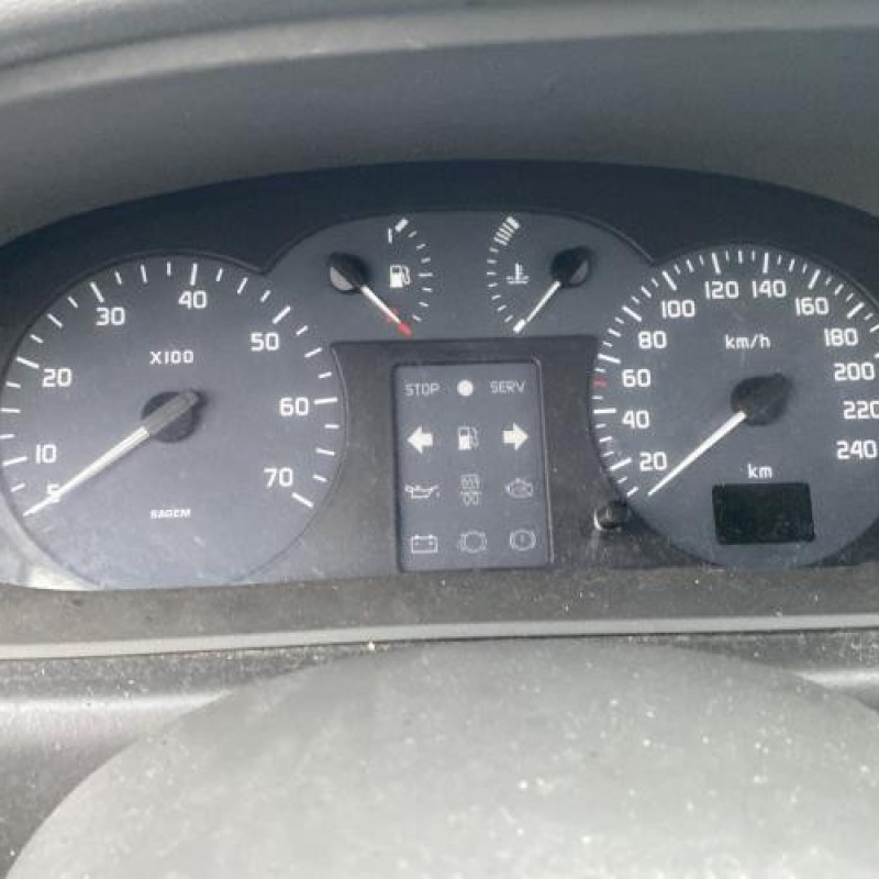 Custode arriere gauche RENAULT SCENIC 1 Photo n°18