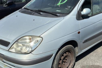 Feu arriere stop central RENAULT SCENIC 1 Photo n°1