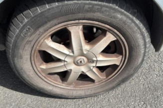 Feu arriere stop central RENAULT SCENIC 1