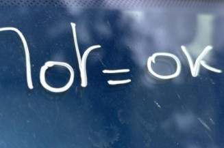 Feu arriere stop central RENAULT SCENIC 1