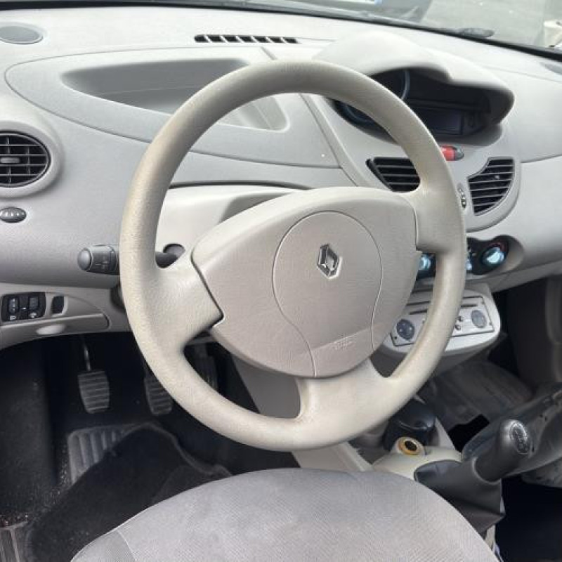 Feu arriere principal gauche (feux) RENAULT TWINGO 2 Photo n°11