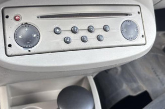 Feu arriere principal gauche (feux) RENAULT TWINGO 2