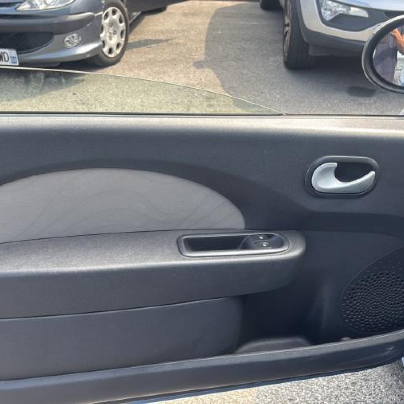 Feu arriere principal droit (feux) RENAULT TWINGO 2 Photo n°11