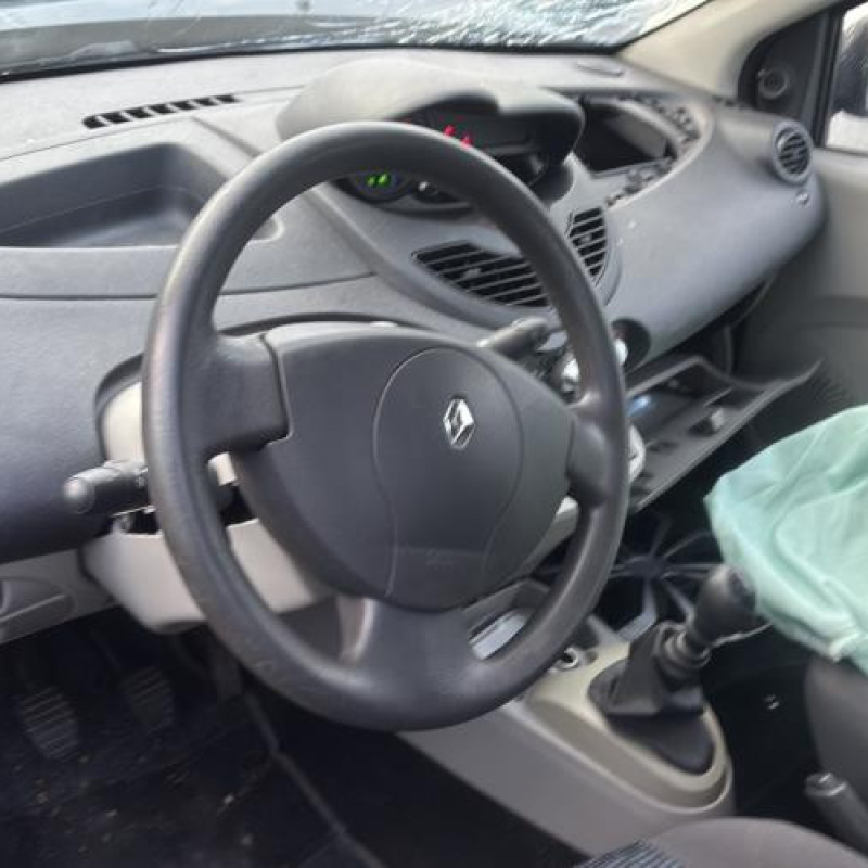 Feu arriere principal gauche (feux) RENAULT TWINGO 2 Photo n°12