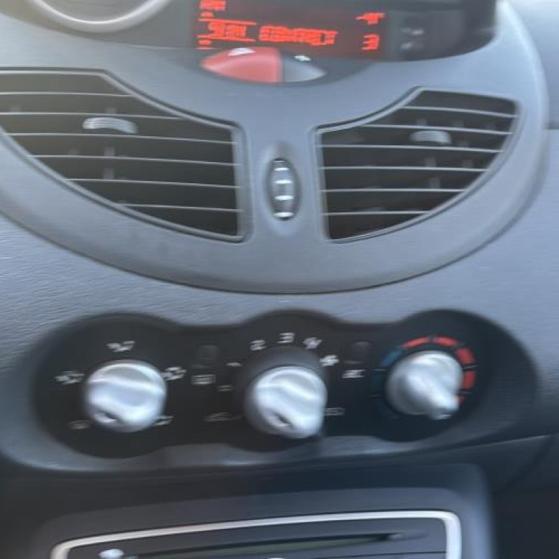 Feu arriere principal gauche (feux) RENAULT TWINGO 2 Photo n°20