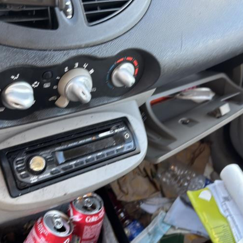 Feu arriere principal droit (feux) RENAULT TWINGO 2 Photo n°20