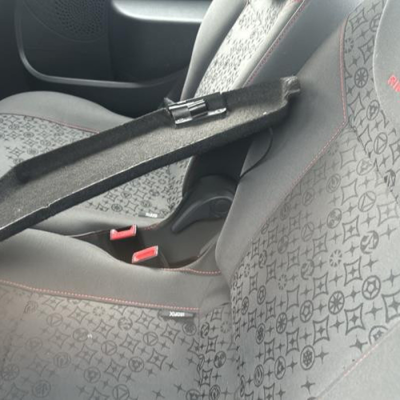 Feu arriere principal gauche (feux) RENAULT TWINGO 2 Photo n°15