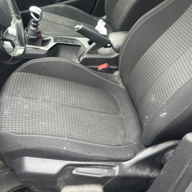 PEUGEOT 308 2 SW PHASE 2 BREAK 1.5 BLUE HDI - 16V TURBO Photo n°19