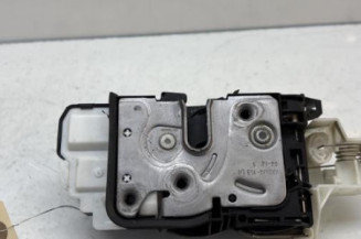 Serrure arriere gauche VOLVO V 40 2