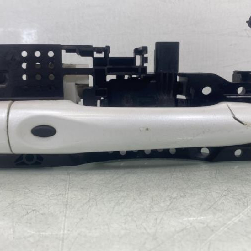 Poignee porte avant gauche RENAULT MEGANE 3 Photo n°2