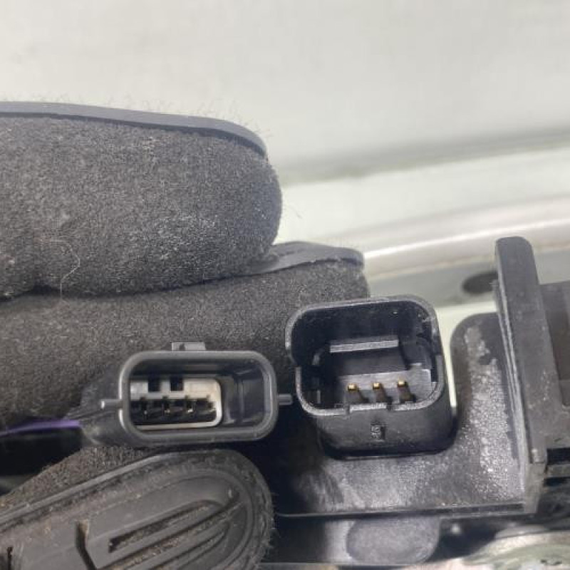 Poignee porte avant gauche RENAULT MEGANE 3 Photo n°4