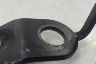 Attache ceinture avant gauche RENAULT MEGANE 3