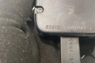 Attache ceinture avant gauche RENAULT MEGANE 3