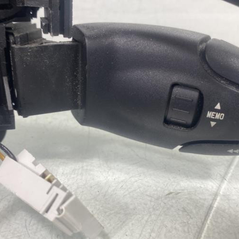 Com (Bloc Contacteur Tournant+Commodo Essuie Glace+Commodo Phare) PEUGEOT 5008 1 Photo n°6