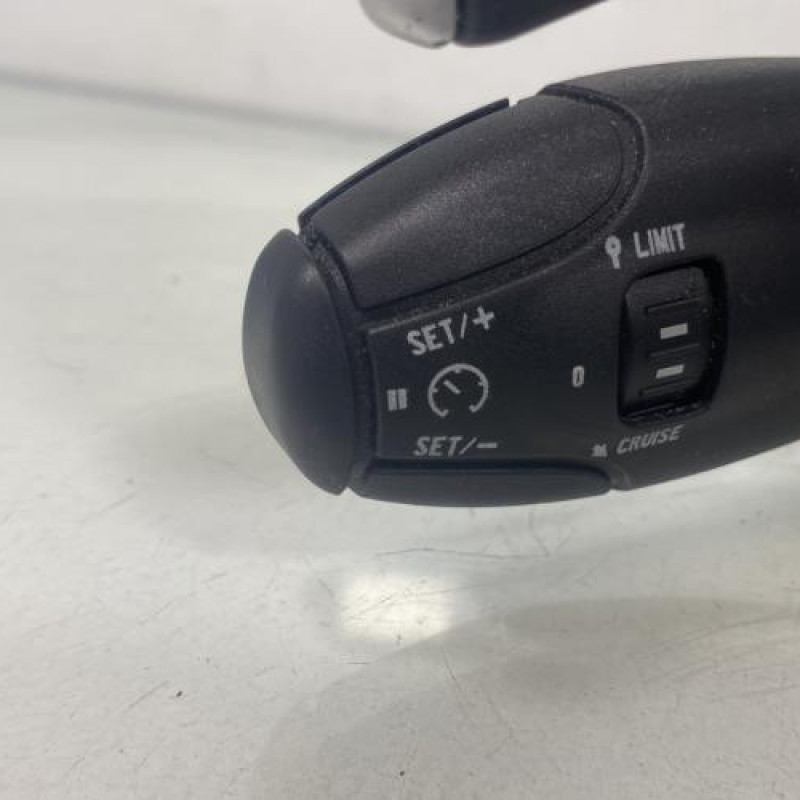 Com (Bloc Contacteur Tournant+Commodo Essuie Glace+Commodo Phare) PEUGEOT 5008 1 Photo n°7