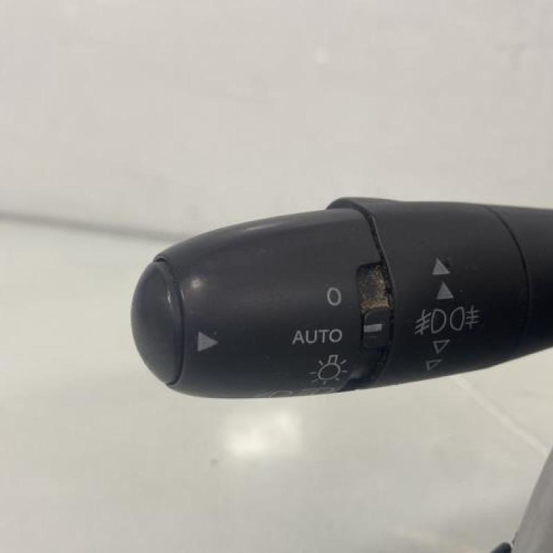 Com (Bloc Contacteur Tournant+Commodo Essuie Glace+Commodo Phare) PEUGEOT 5008 1 Photo n°8