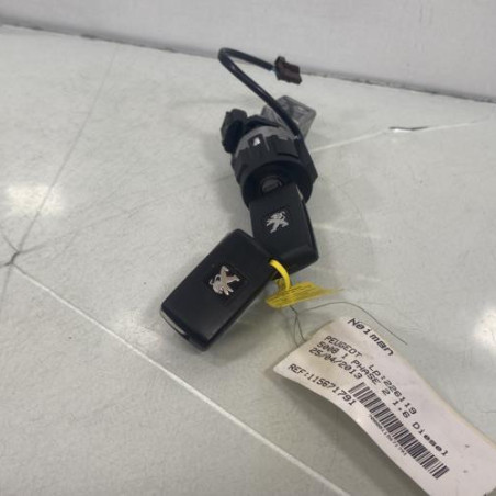 Neiman PEUGEOT 5008 1 Photo n°1