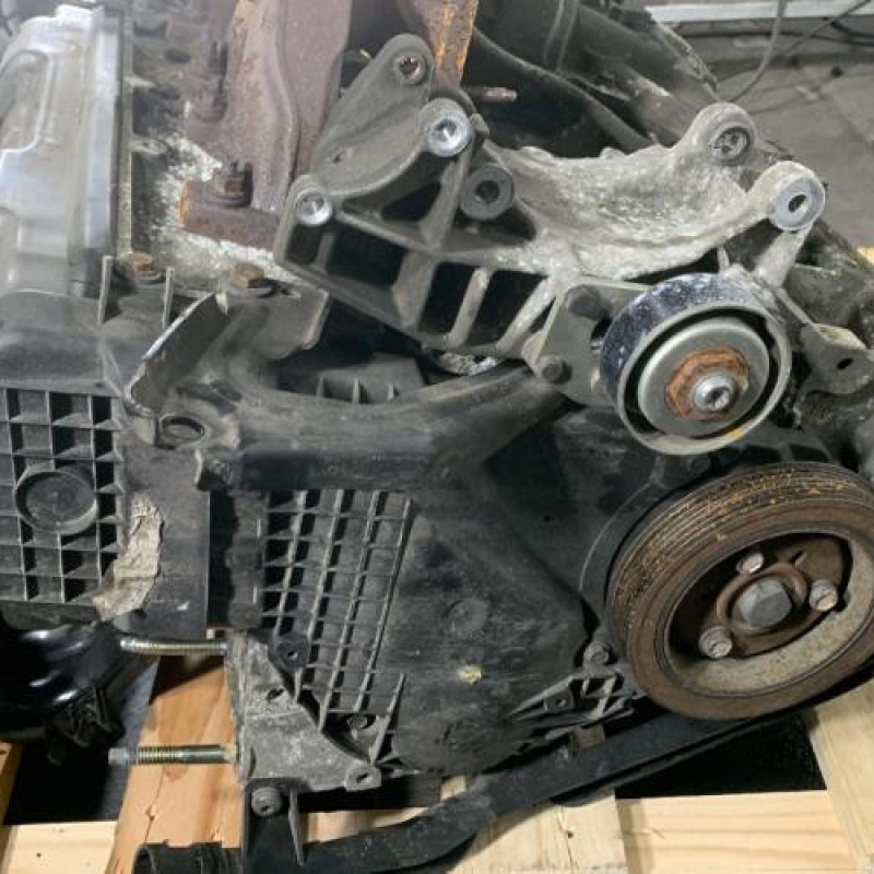 Moteur PEUGEOT 206 Photo n°4