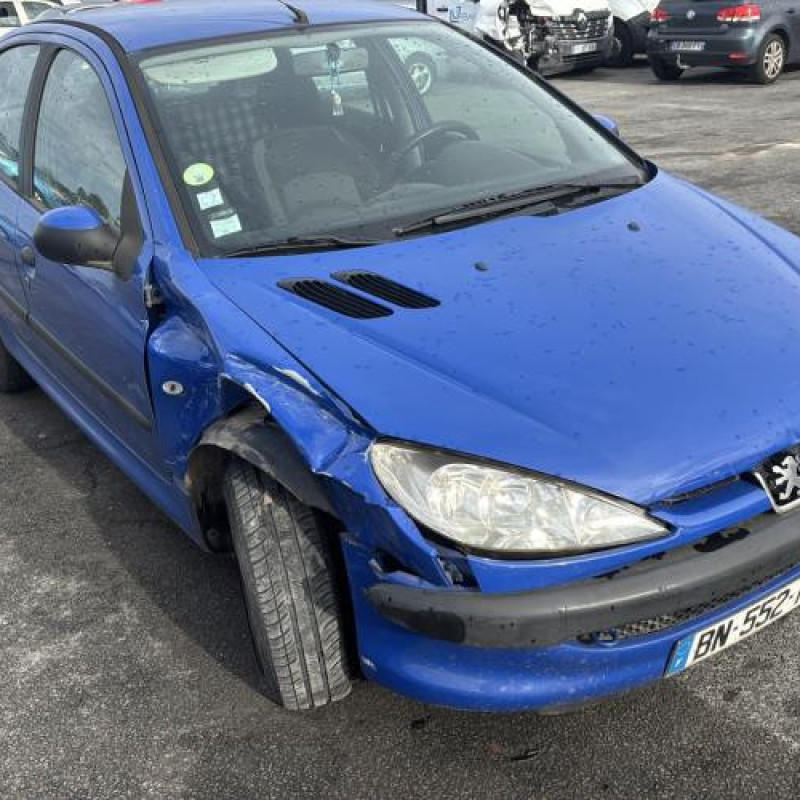 Moteur PEUGEOT 206 Photo n°7