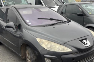 Pare choc avant PEUGEOT 308 1