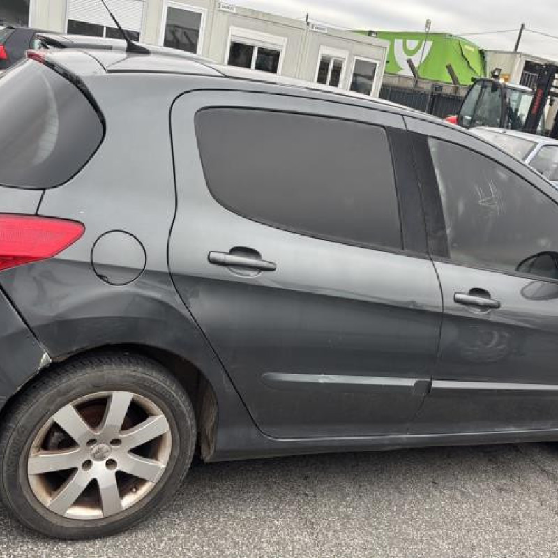 Pare choc avant PEUGEOT 308 1 Photo n°12