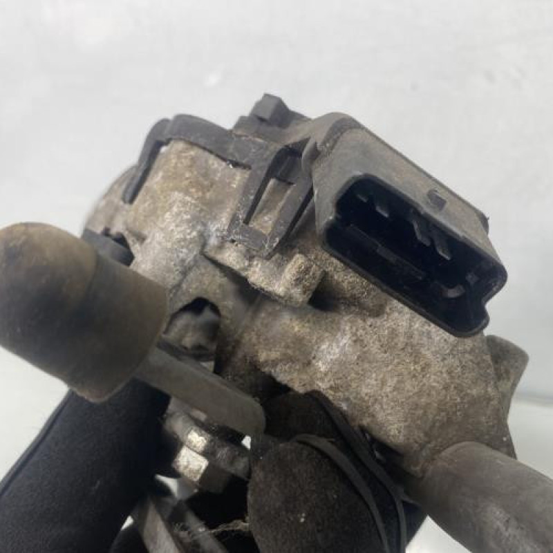 Moteur essuie glace avant RENAULT CLIO 3 Photo n°5